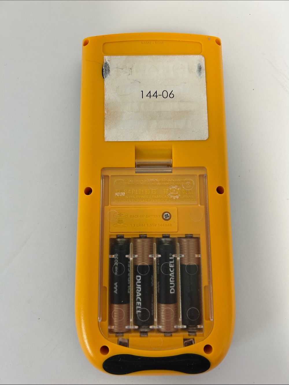 Texas Instruments TI-84 Plus 2004 Yellow Graphing Handheld Calculator With Cover - Picture 5 of 16